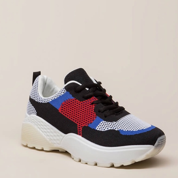 🌺HP🌺 Colorblock Sneakers - Picture 8 of 8